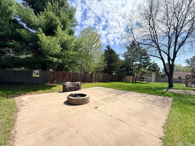 N2622 County Rd V, Lodi, WI 53555