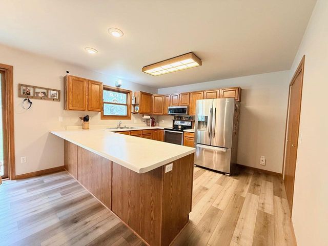 N2622 County Rd V, Lodi, WI 53555