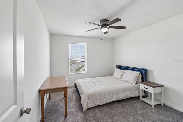2082 FICUS STREET, Mascotte, FL 34753