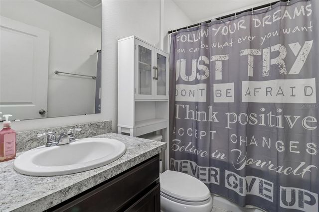 2082 FICUS STREET, Mascotte, FL 34753