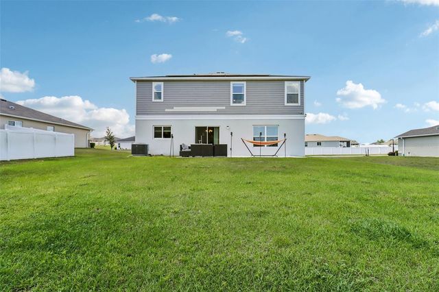 2082 FICUS STREET, Mascotte, FL 34753