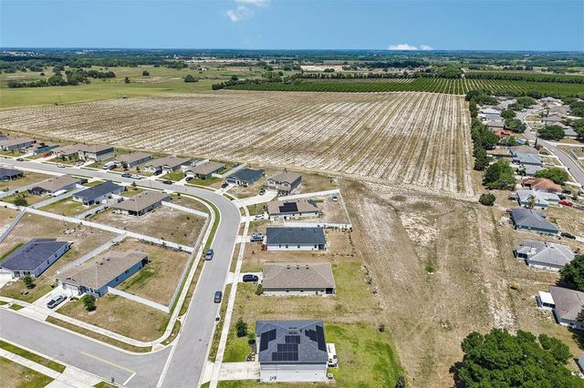 2082 FICUS STREET, Mascotte, FL 34753