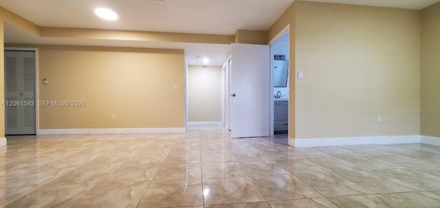 1627 NW 18th Street 310, Miami, FL 33125