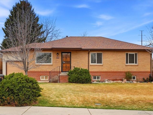 965 Saulsbury St, Lakewood, CO 80214