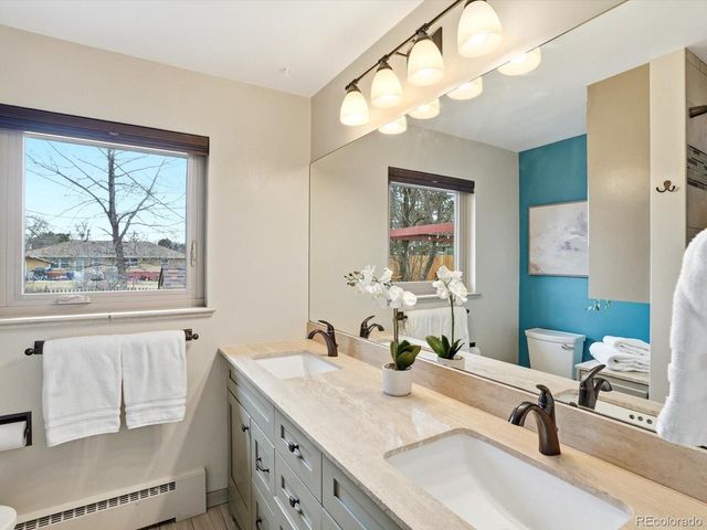 965 Saulsbury St, Lakewood, CO 80214