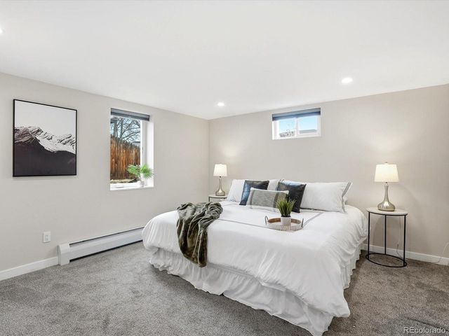 965 Saulsbury St, Lakewood, CO 80214