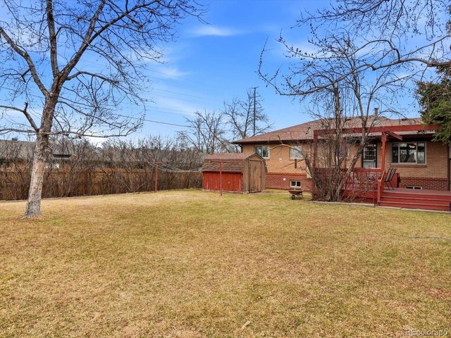 965 Saulsbury St, Lakewood, CO 80214