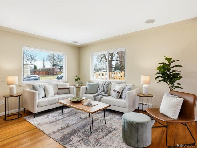 965 Saulsbury St, Lakewood, CO 80214