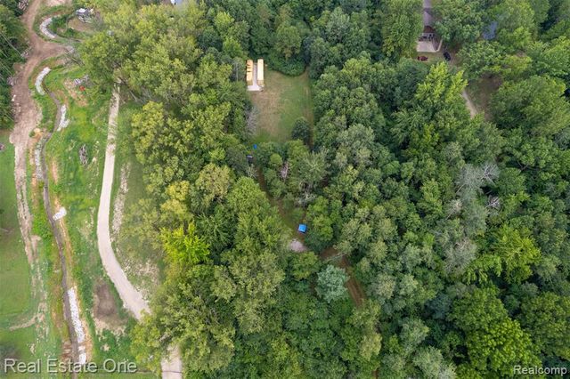 42575 Judd Road, Belleville, MI 48111