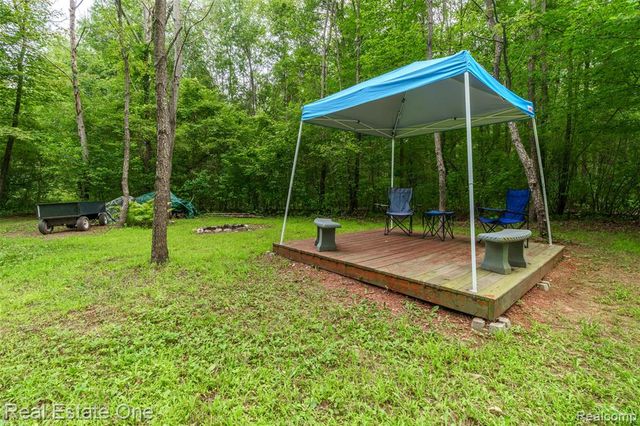 42575 Judd Road, Belleville, MI 48111