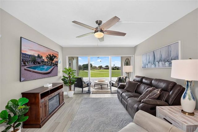 1624 Pine Valley DR 117, Fort Myers, FL 33907