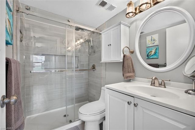 1624 Pine Valley DR 117, Fort Myers, FL 33907