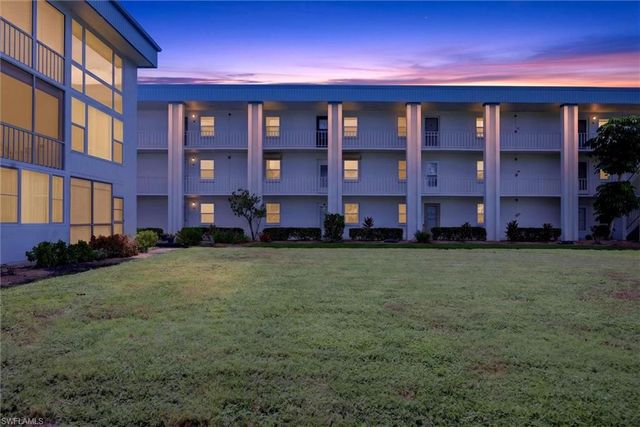1624 Pine Valley DR 117, Fort Myers, FL 33907