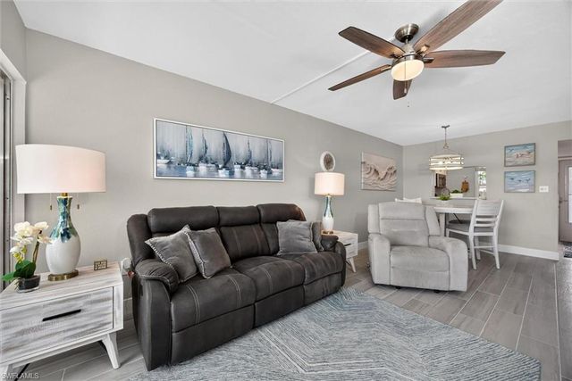 1624 Pine Valley DR 117, Fort Myers, FL 33907