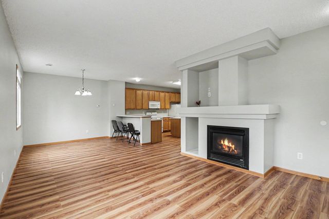 130 River Woods Drive W, Saint Paul Park, MN 55071