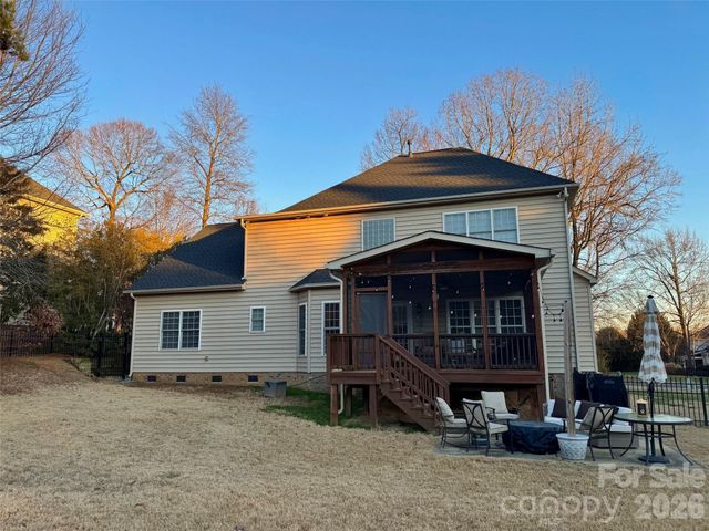 5006 Shannamara Drive, Matthews, NC 28104