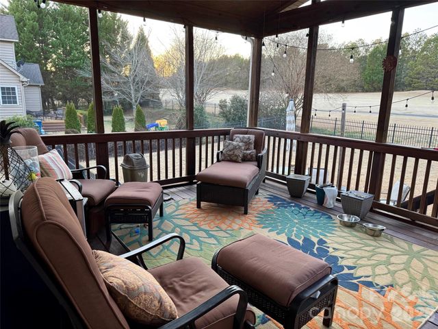 5006 Shannamara Drive, Matthews, NC 28104