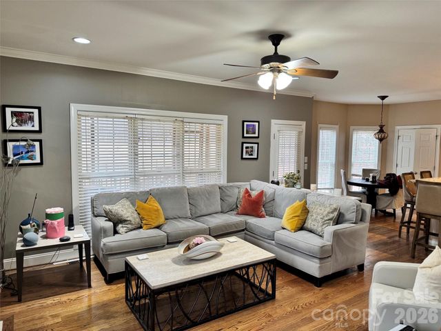 5006 Shannamara Drive, Matthews, NC 28104