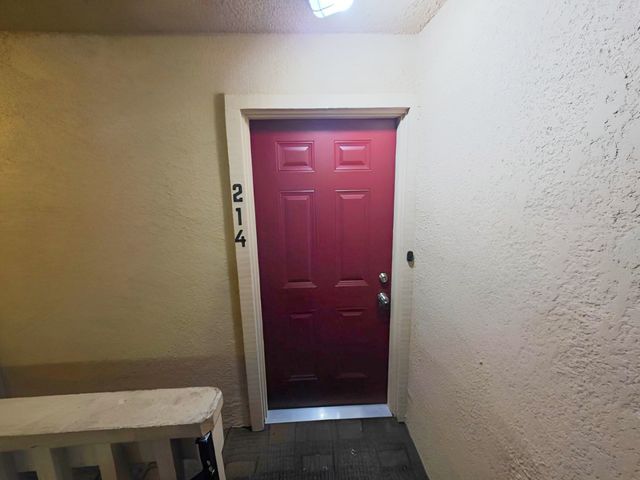 4044 Buena Vista Street 214, Dallas, TX 75204
