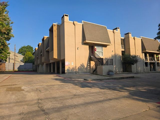 4044 Buena Vista Street 214, Dallas, TX 75204