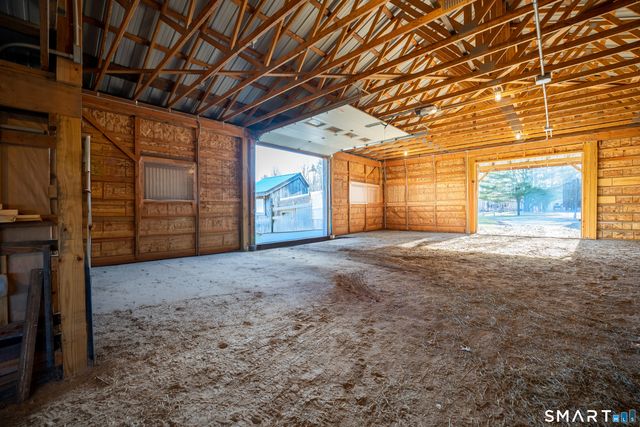 112 Schulman Veselak Road, East Haddam, CT 06423