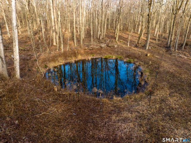 112 Schulman Veselak Road, East Haddam, CT 06423