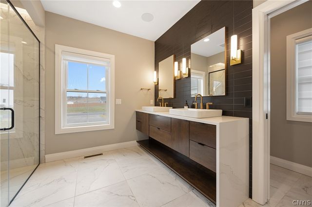 4285 Cindy Lane, Onondaga, NY 13215