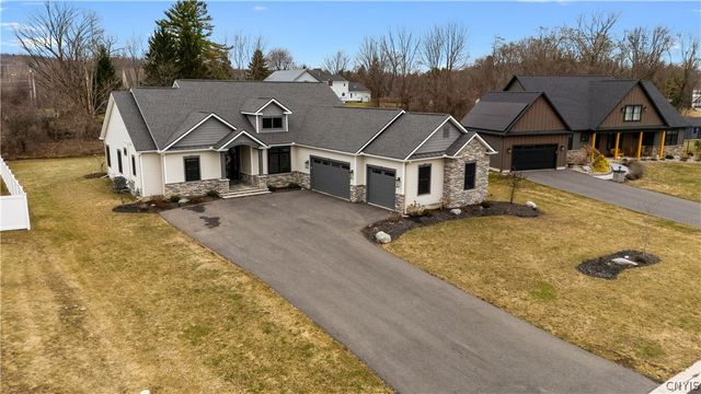4285 Cindy Lane, Onondaga, NY 13215