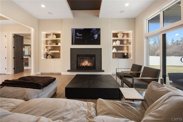 4285 Cindy Lane, Onondaga, NY 13215