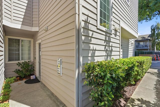 935 Old County Road 9, Belmont, CA 94002