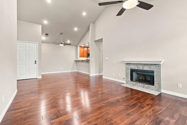935 Old County Road 9, Belmont, CA 94002