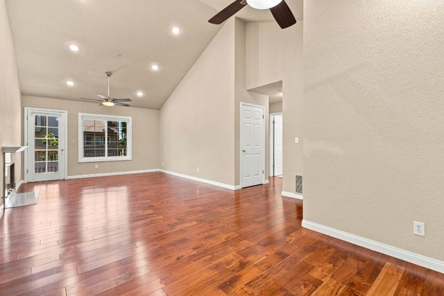 935 Old County Road 9, Belmont, CA 94002