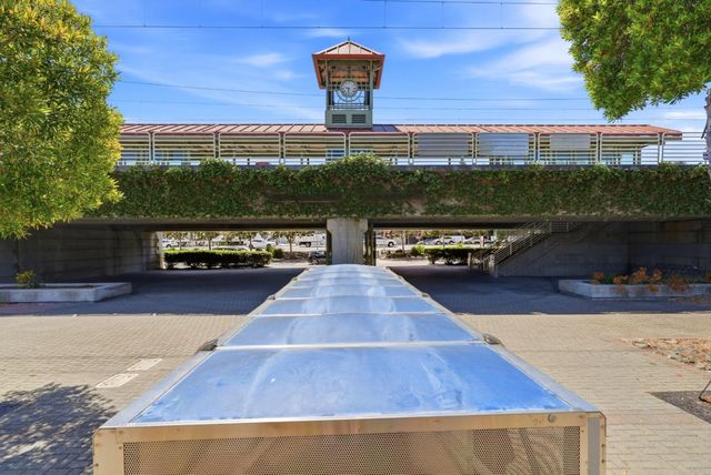 935 Old County Road 9, Belmont, CA 94002