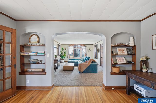 635 Apple Street, Palmyra, NE 68418