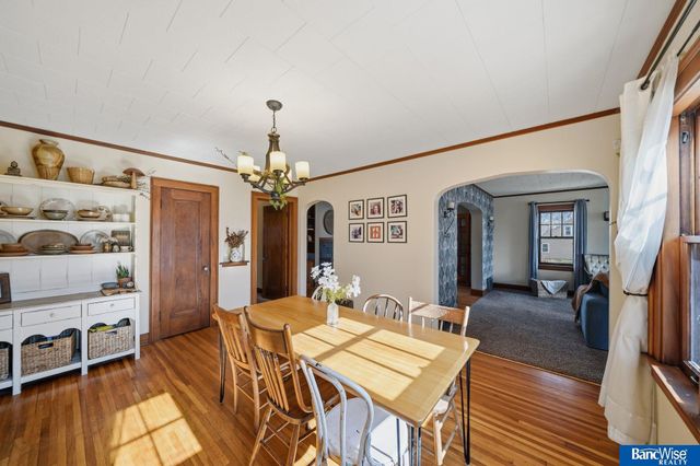 635 Apple Street, Palmyra, NE 68418