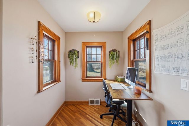 635 Apple Street, Palmyra, NE 68418