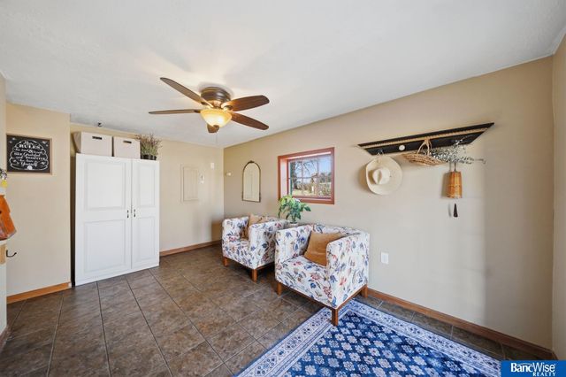 635 Apple Street, Palmyra, NE 68418