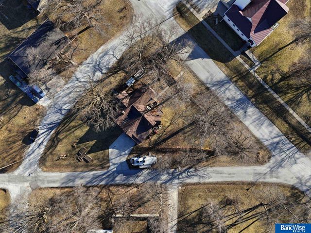 635 Apple Street, Palmyra, NE 68418