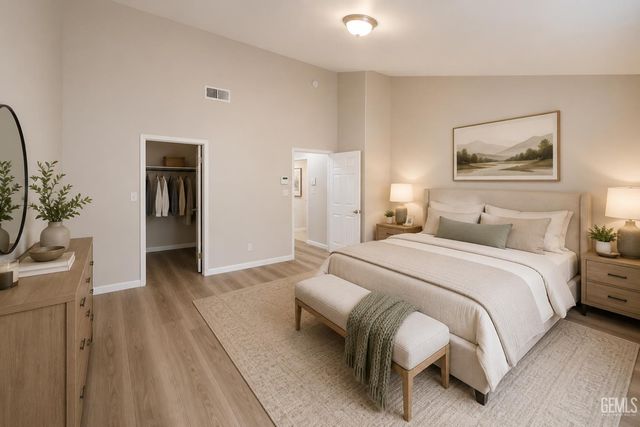 5112 La Pinta Maria Drive, Bakersfield, CA 93307