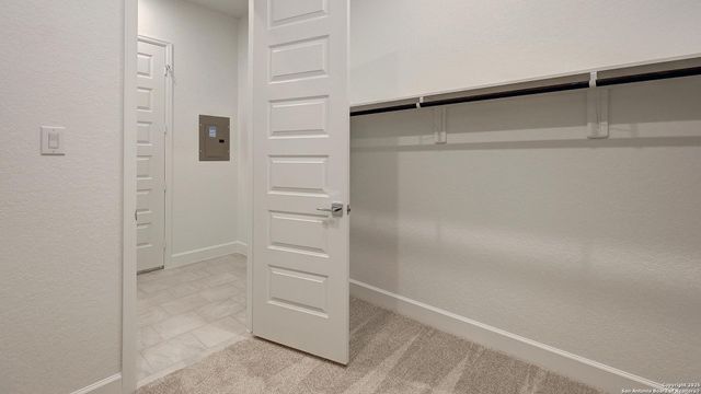 175 Hillside Park, San Antonio, TX 78253