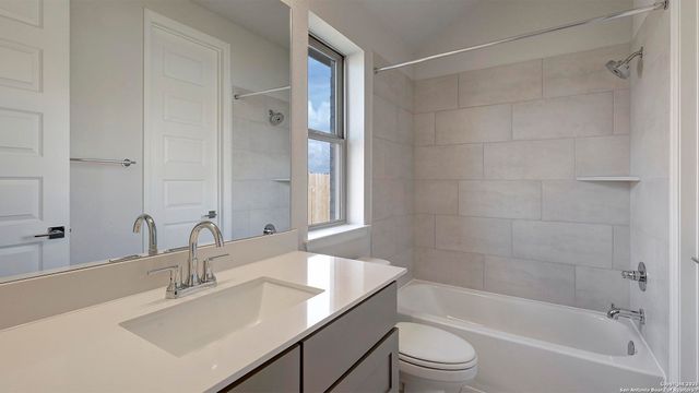 175 Hillside Park, San Antonio, TX 78253