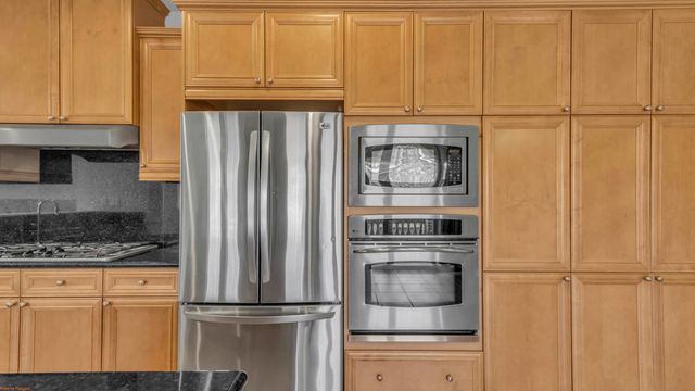 1023 Via Fortuna, Palm Desert, CA 92260