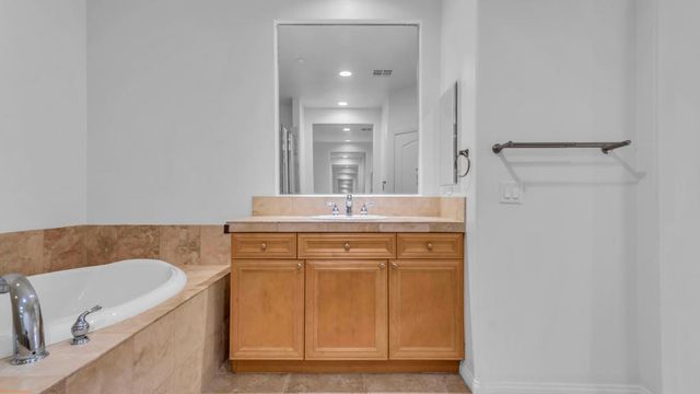 1023 Via Fortuna, Palm Desert, CA 92260