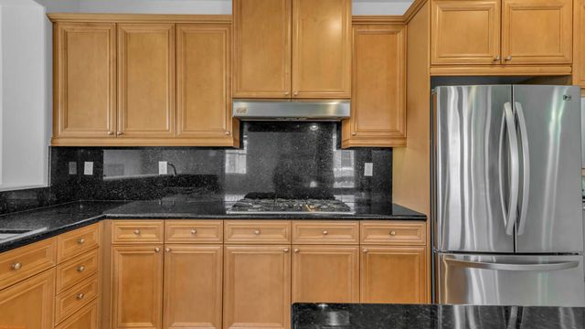 1023 Via Fortuna, Palm Desert, CA 92260