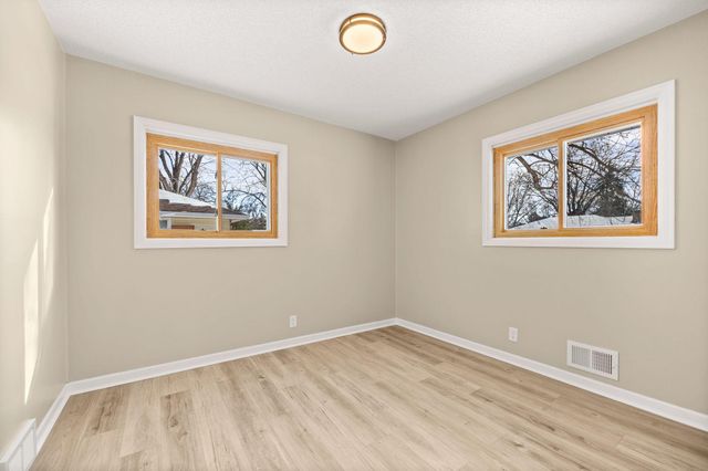 5808 Pearson Drive, Brooklyn Center, MN 55429