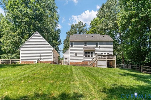 10700 Sterling Cove Dr, Chesterfield, VA 23838