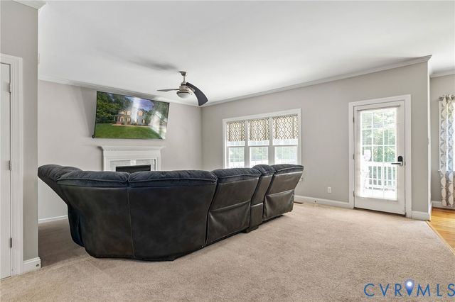10700 Sterling Cove Dr, Chesterfield, VA 23838