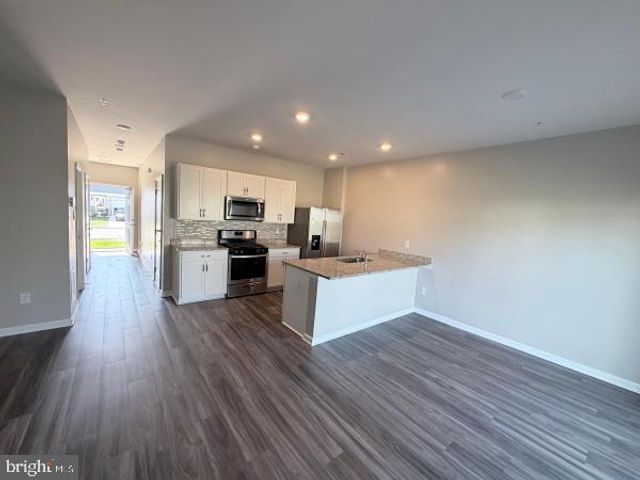 255 MAPLE RUN DR, York, PA 17404