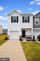255 MAPLE RUN DR, York, PA 17404