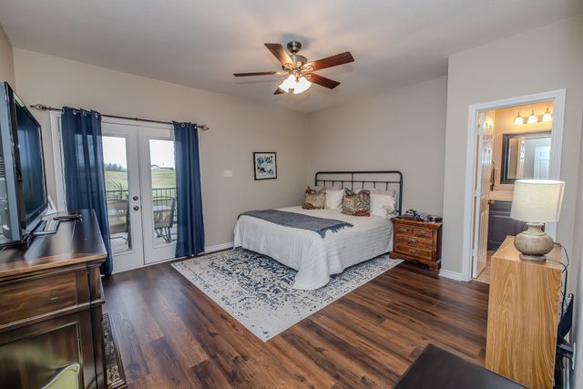 1101 Eagle Point Circle, Graford, TX 76449